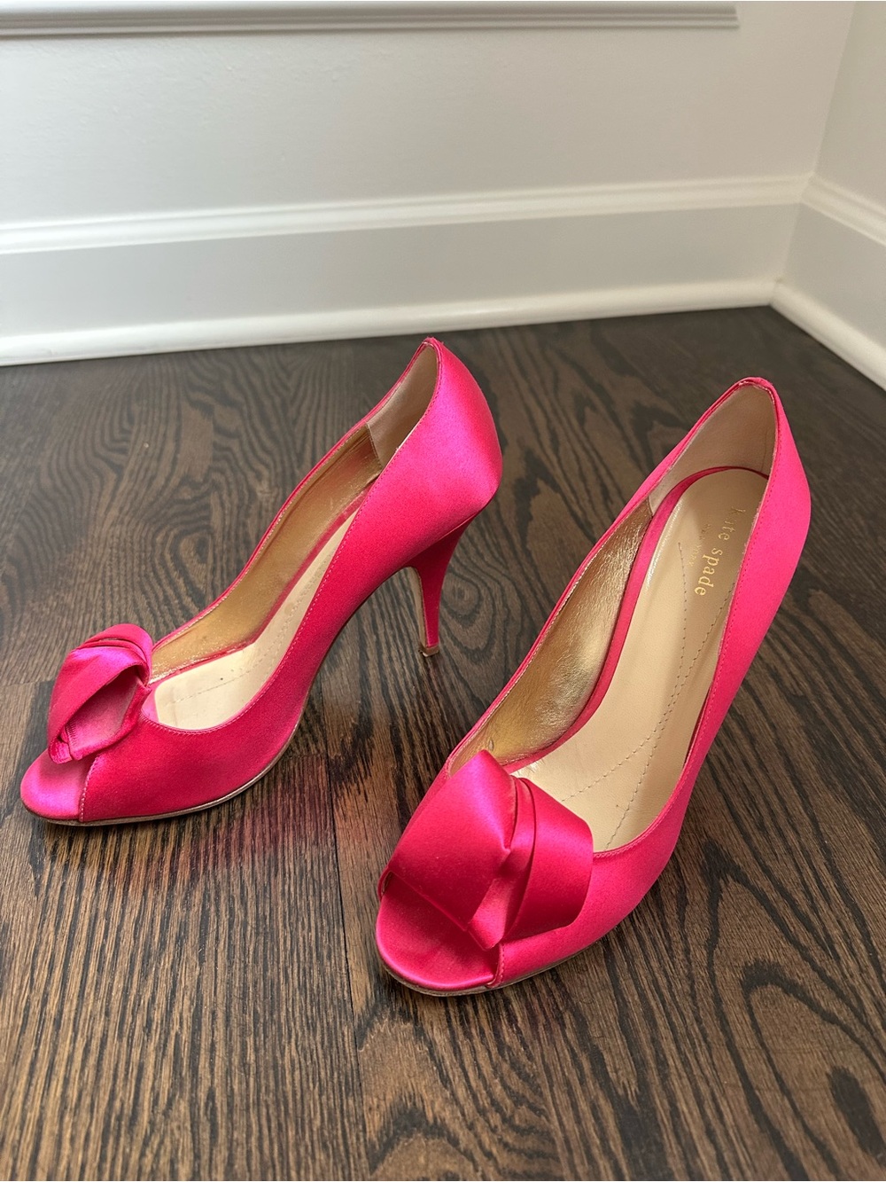 2008 Made in Italy Kate Spade Pink Satin Peep-Toe Heels with Bow